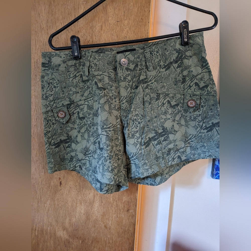 Marmot shorts - size 8